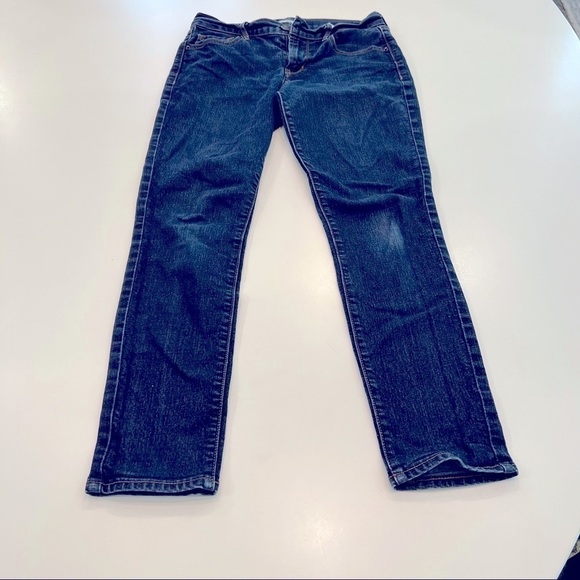 𝅺OLD Navy RGNA skinny jeans - Picture 1 of 8